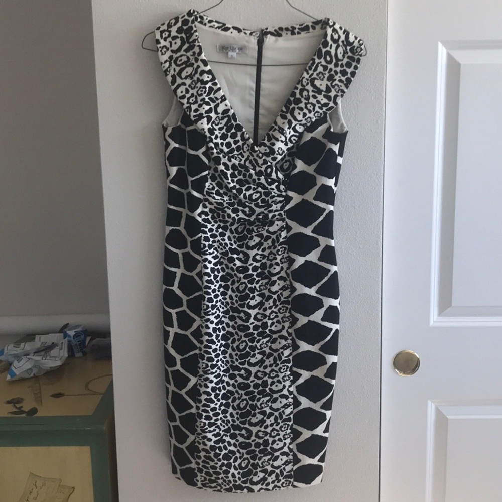 Kay Unger New York Leopard Print Dress